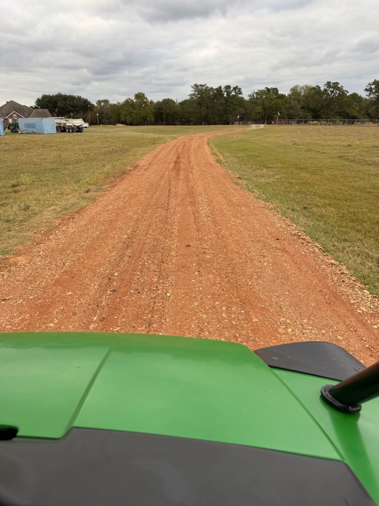 A road made of post oak gravel